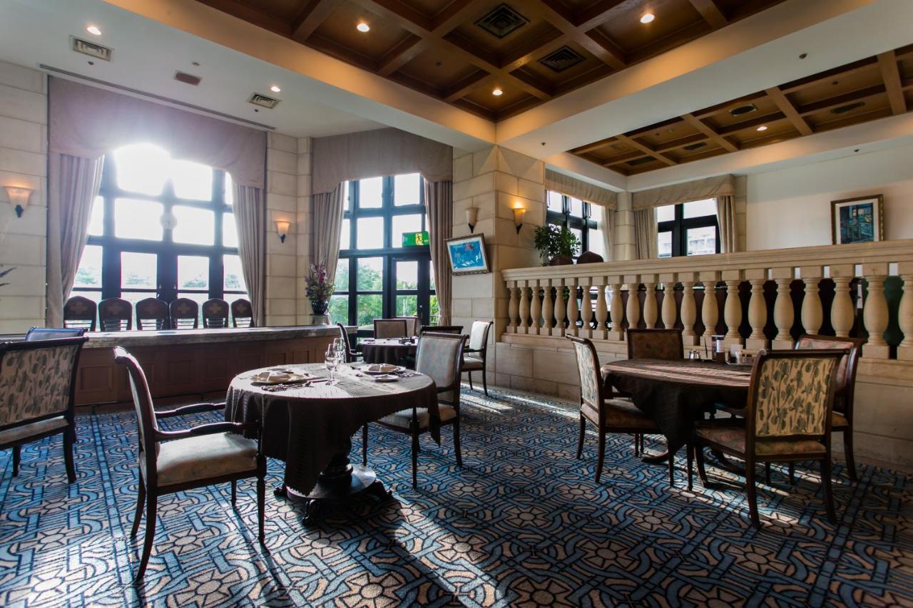 Nanki Shirahama Resort Hotel מראה חיצוני תמונה